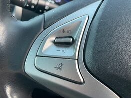 Hyundai ix20 MPI PREMIUM NAV 37