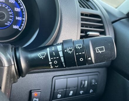 Hyundai ix20 MPI PREMIUM NAV 42