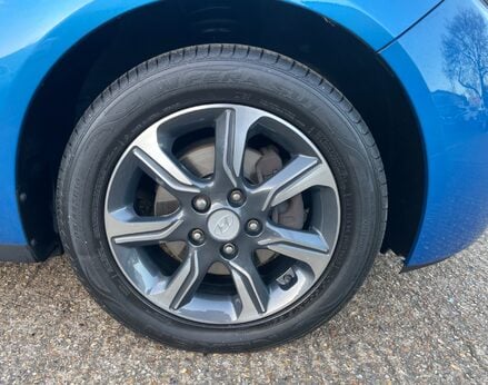 Hyundai ix20 MPI PREMIUM NAV 14