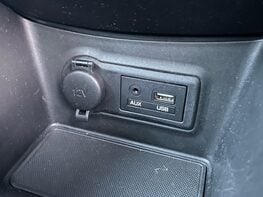 Hyundai ix20 MPI PREMIUM NAV 36