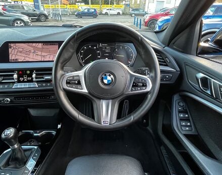 BMW 1 Series 118I M SPORT 19