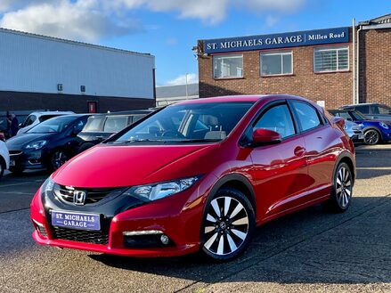 Honda Civic I-VTEC SE PLUS