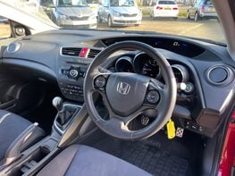 Honda Civic I-VTEC SE PLUS 17