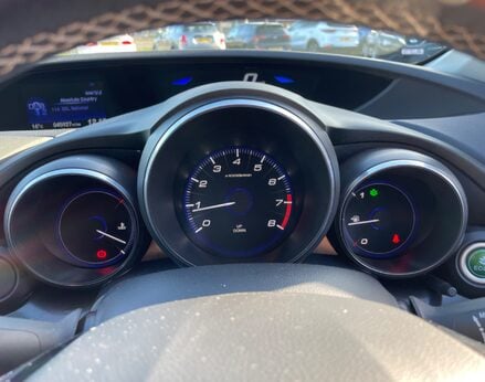 Honda Civic I-VTEC SE PLUS 20