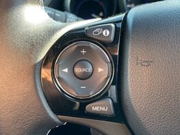 Honda Civic I-VTEC SE PLUS 43