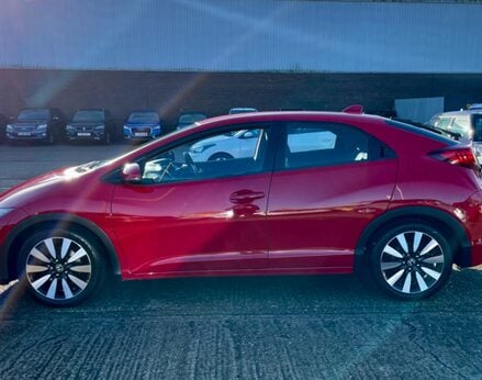 Honda Civic I-VTEC SE PLUS 11