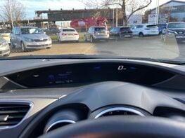 Honda Civic I-VTEC SE PLUS 21