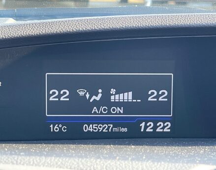 Honda Civic I-VTEC SE PLUS 34