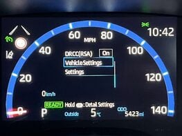 Toyota Yaris Cross 1.5 Yaris Cross GR Sport HEV Auto 5dr 28