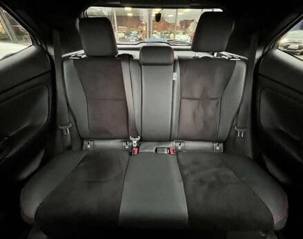 Toyota Yaris Cross 1.5 Yaris Cross GR Sport HEV Auto 5dr 59