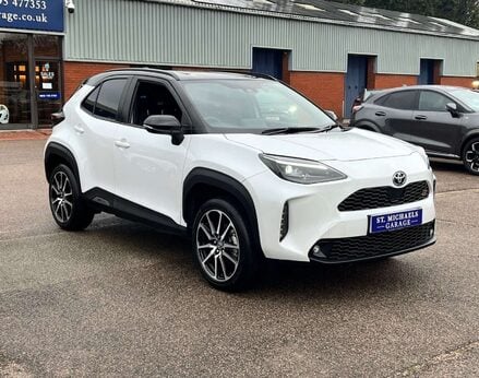 Toyota Yaris Cross 1.5 Yaris Cross GR Sport HEV Auto 5dr 4