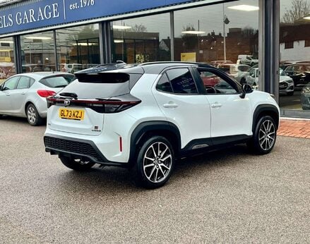 Toyota Yaris Cross 1.5 Yaris Cross GR Sport HEV Auto 5dr 8