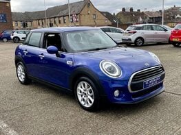 Mini Hatch 1.5 One 5dr 4