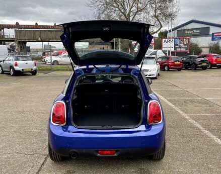 Mini Hatch 1.5 One 5dr 52