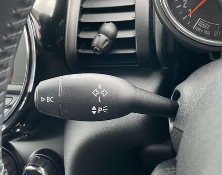 Mini Hatch 1.5 One 5dr 42