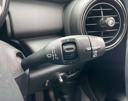 Mini Hatch 1.5 One 5dr 43