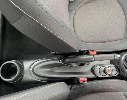 Mini Hatch 1.5 One 5dr 39