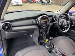 Mini Hatch 1.5 One 5dr 23