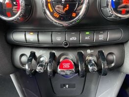 Mini Hatch 1.5 One 5dr 35