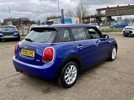 Mini Hatch 1.5 One 5dr 8