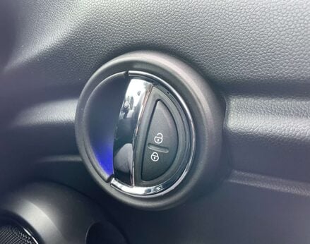 Mini Hatch 1.5 One 5dr 45