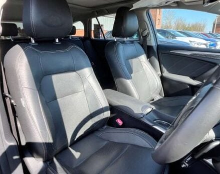 Toyota Avensis 1.8 Avensis Excel Valvematic CVT 5dr 52