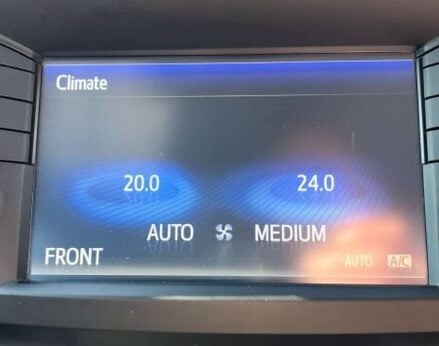 Toyota Avensis 1.8 Avensis Excel Valvematic CVT 5dr 37