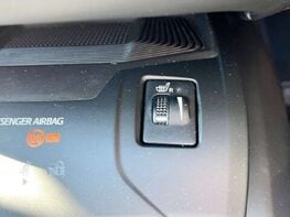 Toyota Avensis 1.8 Avensis Excel Valvematic CVT 5dr 40