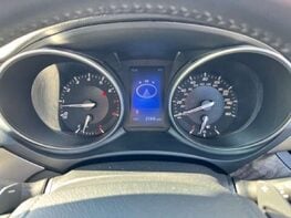 Toyota Avensis 1.8 Avensis Excel Valvematic CVT 5dr 21