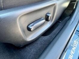 Toyota Avensis 1.8 Avensis Excel Valvematic CVT 5dr 56