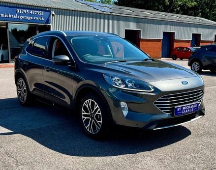 Ford Kuga 2.5 Kuga Titanium First Edition PHEV CVT 5dr 4