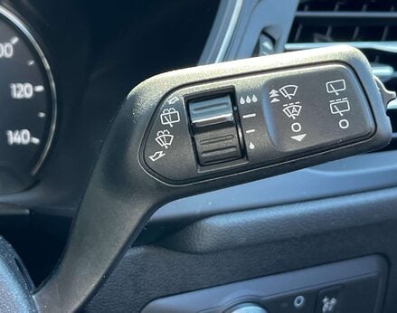 Ford Kuga 2.5 Kuga Titanium First Edition PHEV CVT 5dr 59