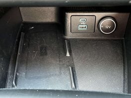 Ford Kuga 2.5 Kuga Titanium First Edition PHEV CVT 5dr 52