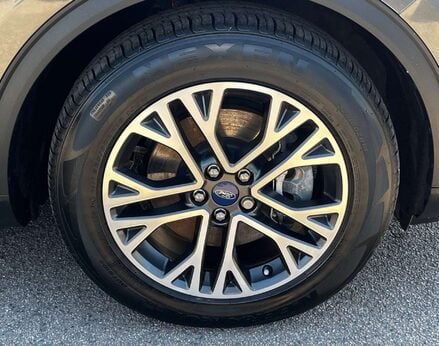 Ford Kuga 2.5 Kuga Titanium First Edition PHEV CVT 5dr 16