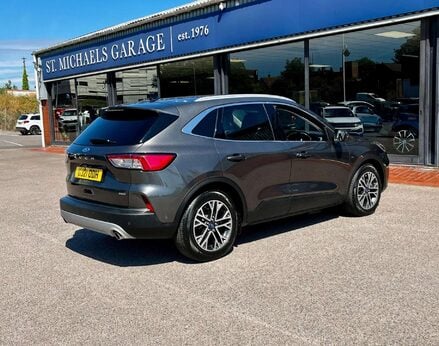 Ford Kuga 2.5 Kuga Titanium First Edition PHEV CVT 5dr 8