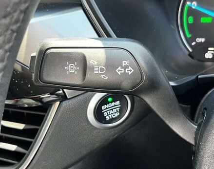 Ford Kuga 2.5 Kuga Titanium First Edition PHEV CVT 5dr 58