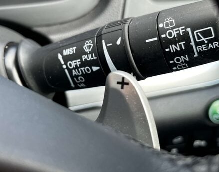 Honda CR-V 2.0 CR-V SE+ Navi i-VTec Auto 4WD 5dr 55