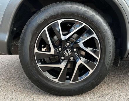 Honda CR-V 2.0 CR-V SE+ Navi i-VTec Auto 4WD 5dr 15