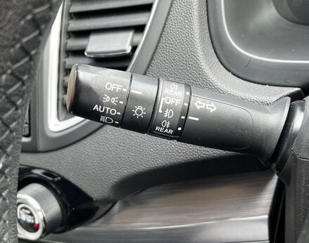 Honda CR-V 2.0 CR-V SE+ Navi i-VTec Auto 4WD 5dr 56