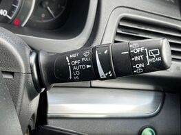 Honda CR-V 2.0 CR-V SE+ Navi i-VTec Auto 4WD 5dr 57