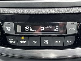 Honda CR-V 2.0 CR-V SE+ Navi i-VTec Auto 4WD 5dr 46