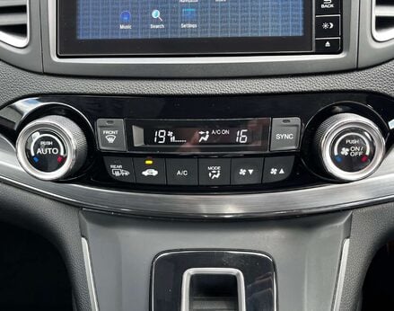 Honda CR-V 2.0 CR-V SE+ Navi i-VTec Auto 4WD 5dr 45