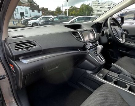 Honda CR-V 2.0 CR-V SE+ Navi i-VTec Auto 4WD 5dr 17