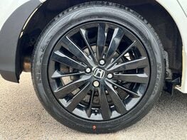 Honda Jazz 1.5 Jazz Sport Navi i-VTec CVT 5dr 15