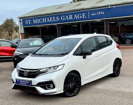 Honda Jazz 1.5 Jazz Sport Navi i-VTec CVT 5dr 1