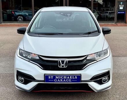 Honda Jazz 1.5 Jazz Sport Navi i-VTec CVT 5dr 5