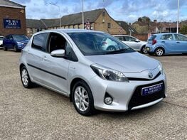 Toyota Yaris 1.5 Yaris T4 Hybrid CVT 5dr 4