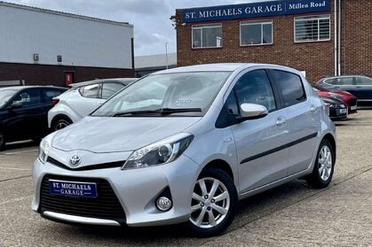 Toyota Yaris 1.5 Yaris T4 Hybrid CVT 5dr