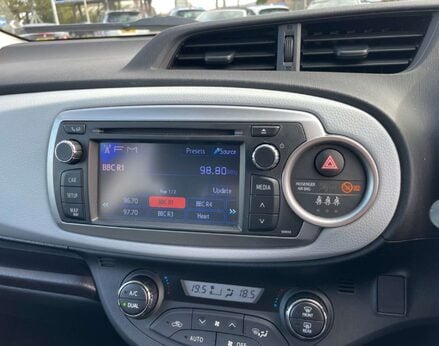 Toyota Yaris 1.5 Yaris T4 Hybrid CVT 5dr 24