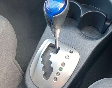 Toyota Yaris 1.5 Yaris T4 Hybrid CVT 5dr 33
